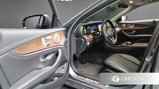 Mercedes-Benz E-Class W213 id 3318753 из Кореи 20