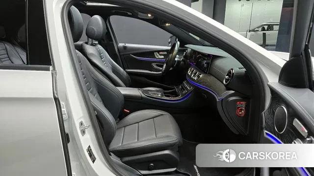 Mercedes-Benz E-Class W213 id 3296535 из Кореи 20