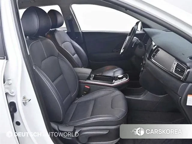 Kia Niro EV id 3687501 из Кореи 20