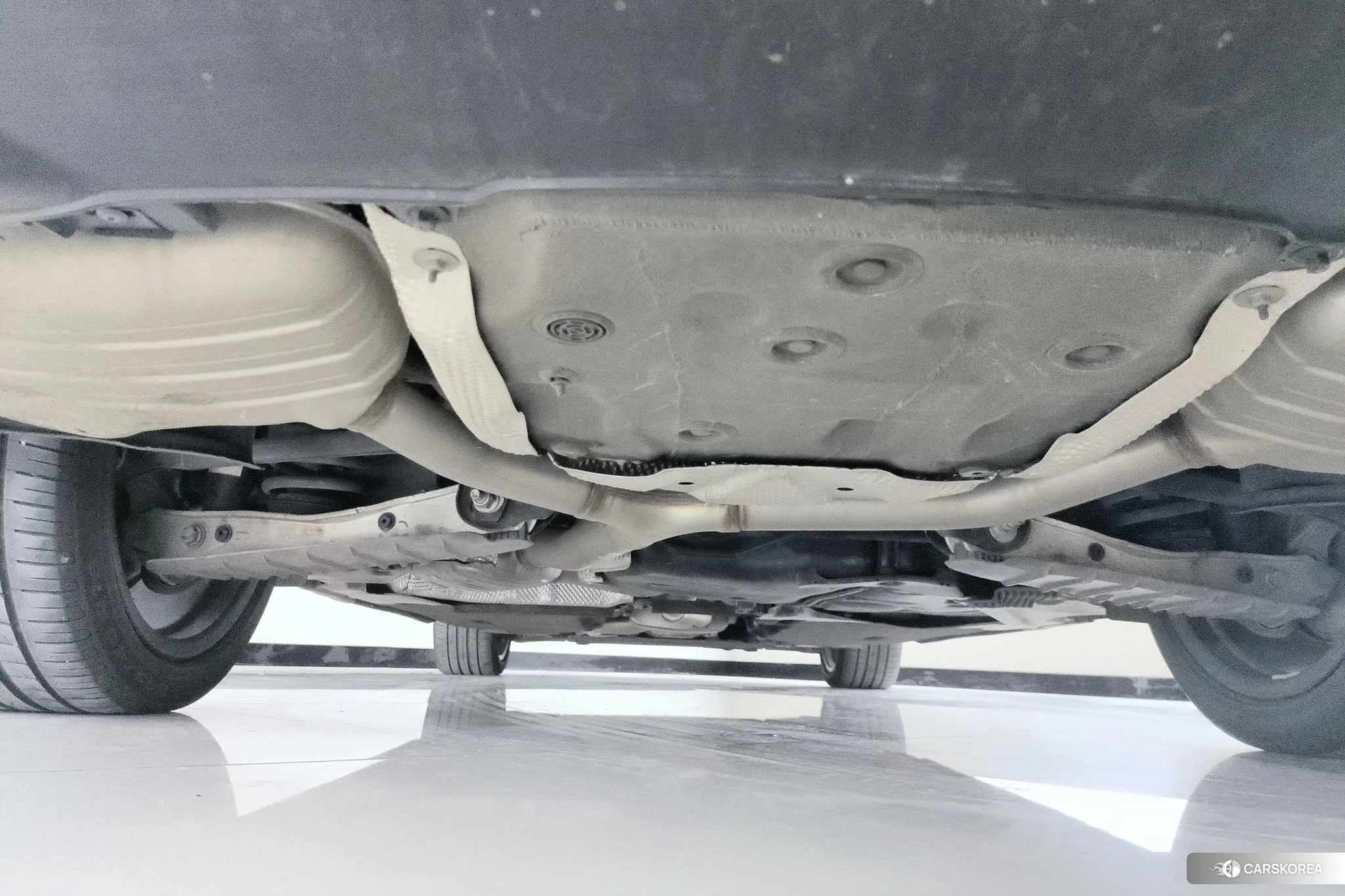 Audi A4L id 4454394 из Китая 17
