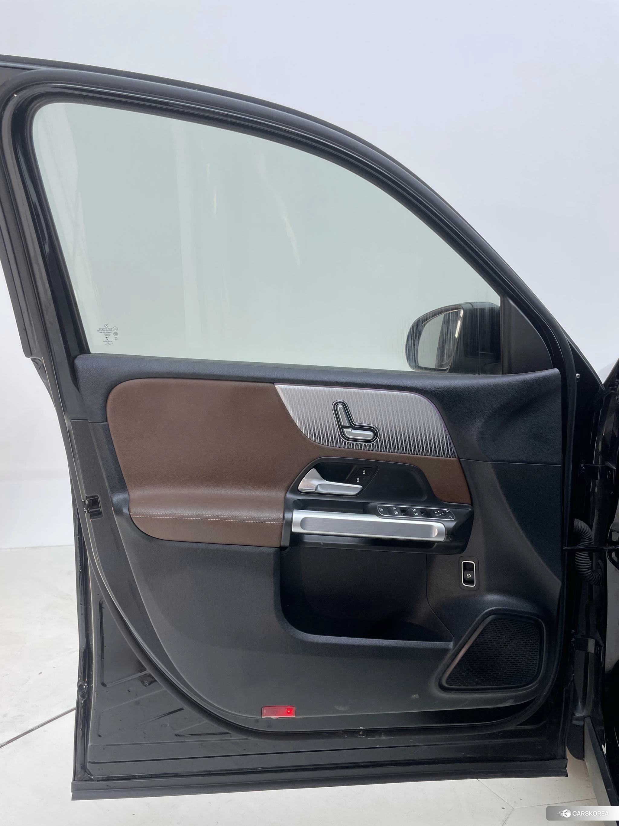 Mercedes-Benz GLB id 4512907 из Китая 27