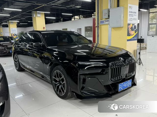 BMW 7 series id 4272424 из Китая 10