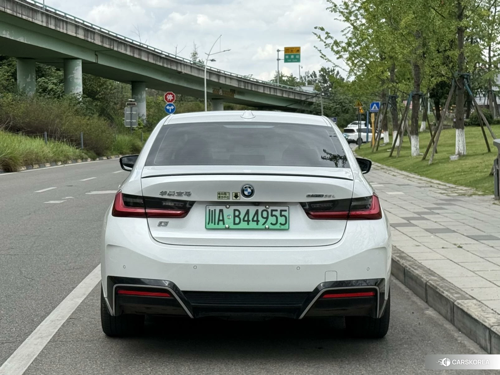 BMW i3 id 4498875 из Китая 16