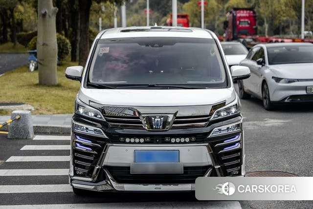 Toyota Wilfa id 4290047 из Китая 16