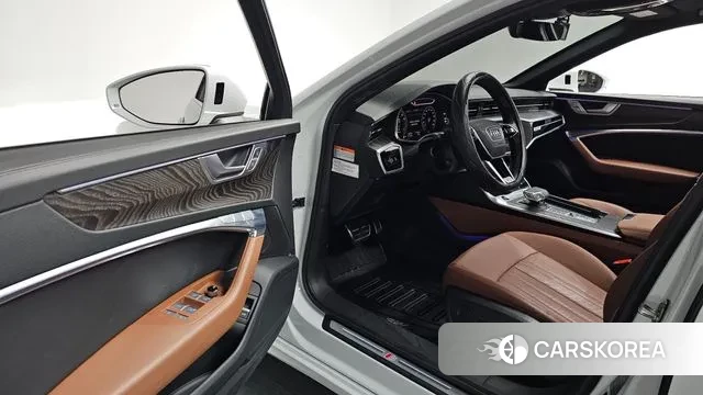 Audi A6 (C8) id 3713066 из Кореи 20