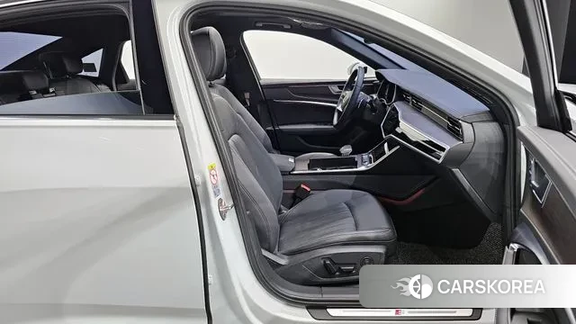 Audi A6 (C8) id 3053306 из Кореи 20