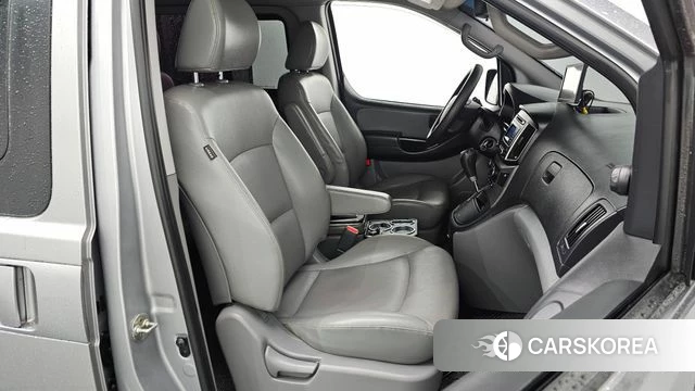 Hyundai The New Grand Starex id 3808425 из Кореи 20