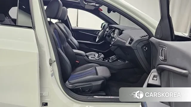 BMW 1 Series (F40) id 3299692 из Кореи 20