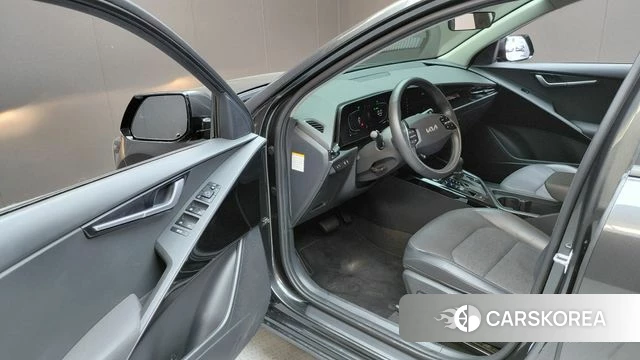 Kia Di Ol Nu Niro id 4388890 из Кореи 30