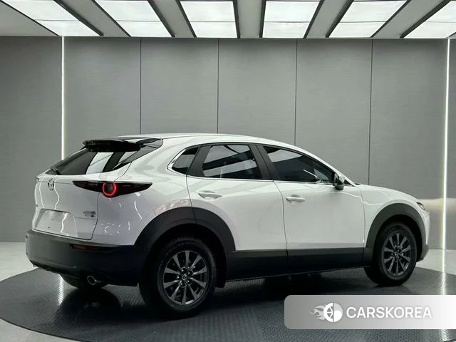 Mazda CX-30 id 4342028 из Китая 23