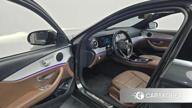 Mercedes-Benz E-Class W213 id 3916391 из Кореи 20