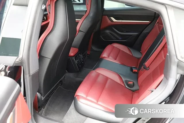 Porsche Taycan id 3371020 из Кореи 19