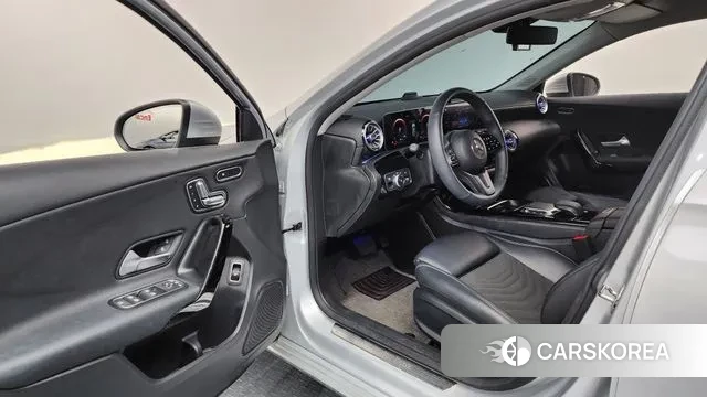 Mercedes-Benz A-Class W177 id 3459176 из Кореи 20