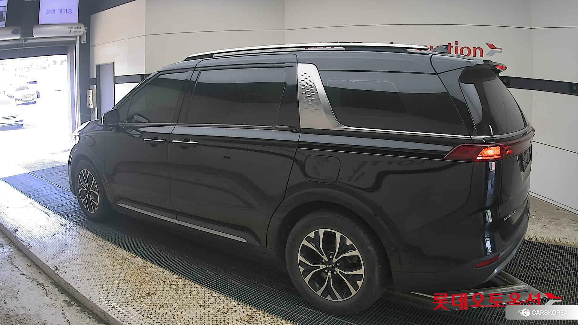 Kia Carnival id 4902344 из Кореи 36