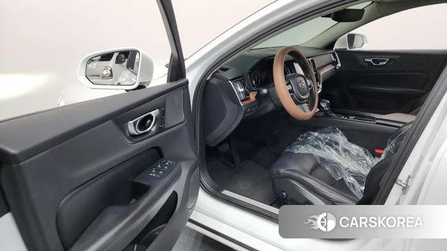 Volvo S60 3rd generation id 4284624 из Кореи 36