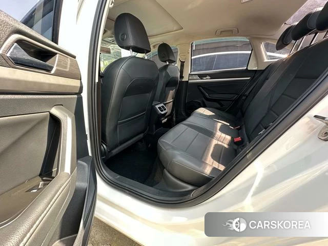 Volkswagen Lavida id 4277033 из Китая 17