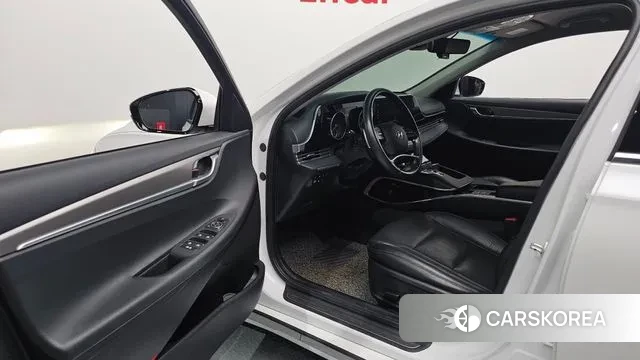 Hyundai The New Grandeur IG id 3182159 из Кореи 20