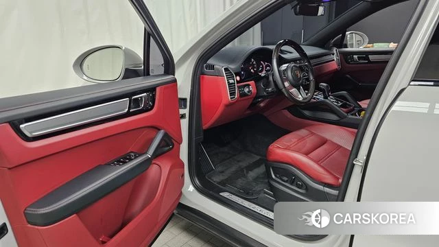 Porsche Cayenne (PO536) id 4585324 из Кореи 32