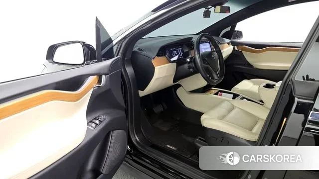 Tesla Model X id 3551990 из Кореи 20