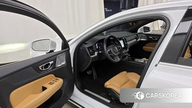 Volvo S60 3rd generation id 3681829 из Кореи 20