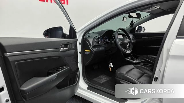 Hyundai The New Avante AD id 3942703 из Кореи 20