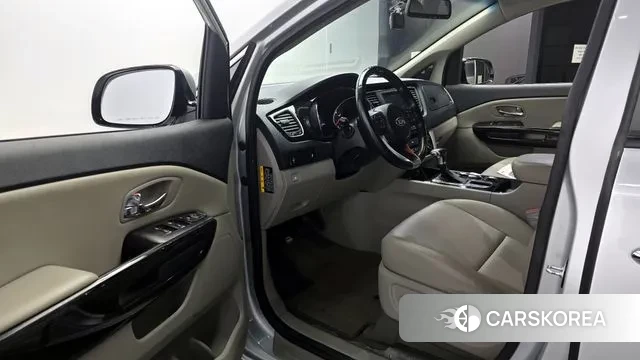 Kia The New Carnival id 3616641 из Кореи 20