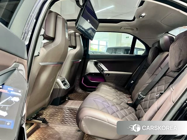 BMW 7 series id 4264557 из Китая 10