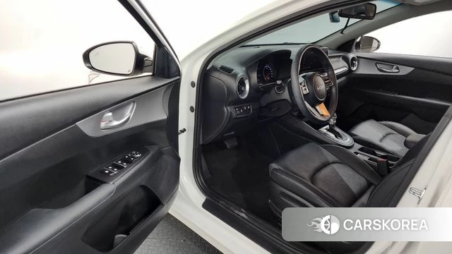 Kia The New K3 2nd generation id 4223883 из Кореи 32