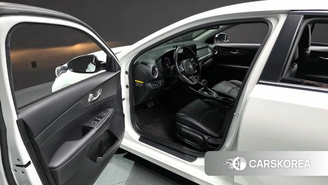 Kia Come New K3 id 3905441 из Кореи 20