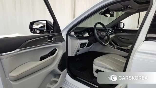 Jeep Grand Cherokee (WL) id 4893692 из Кореи 35