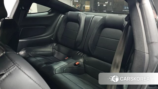 Ford Mustang id 4019507 из Кореи 20