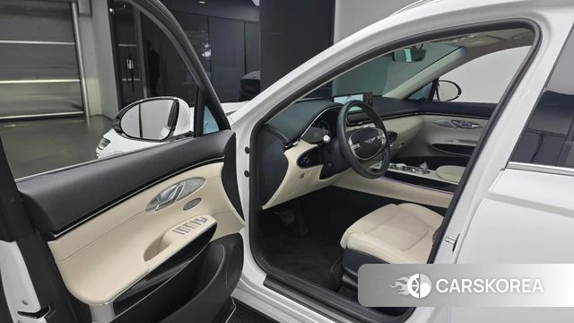 Genesis GV70 id 4444607 из Кореи 30