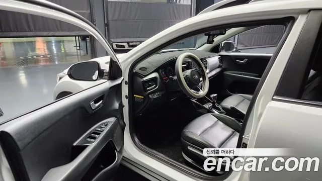 Kia Stonic id 2937429 из Кореи 20