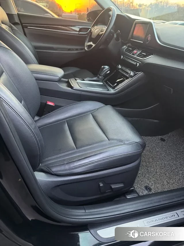 Hyundai Grandeur IG id 3396478 из Кореи 17