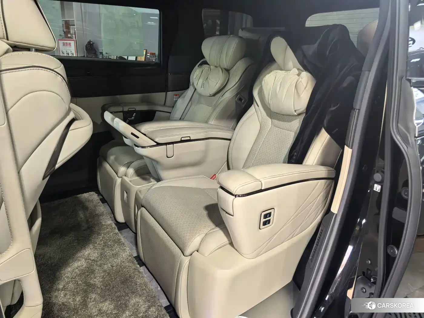Toyota Vellfire id 4622500 из Китая 20