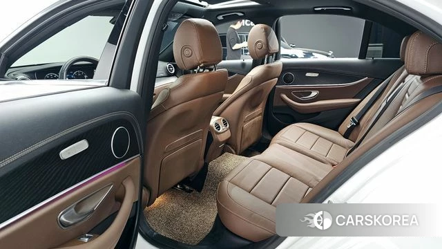 Mercedes-Benz E-Class W213 id 3858823 из Кореи 20