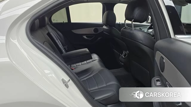 Mercedes-Benz C-Class W205 id 4732263 из Кореи 31