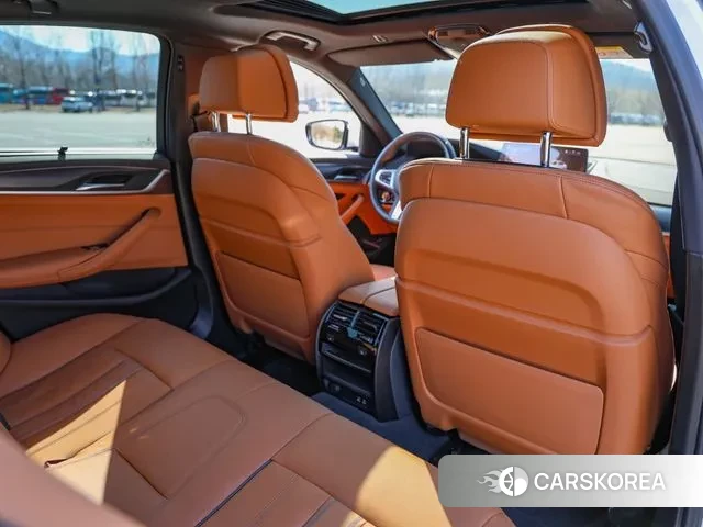 BMW 5 Series (G30) id 3756920 из Кореи 20