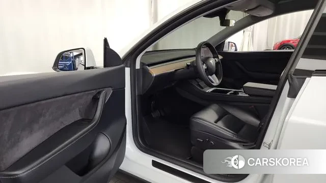 Tesla Model Y id 3224943 из Кореи 20