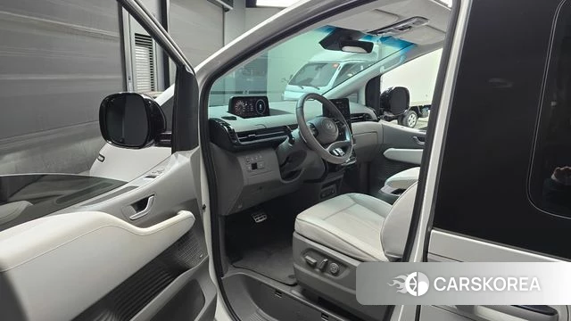 Hyundai Staria id 4185655 из Кореи 31