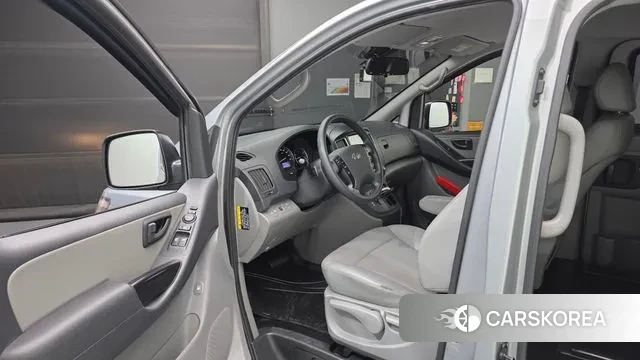 Hyundai The New Grand Starex id 3248399 из Кореи 20