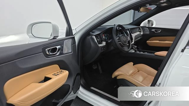 Volvo XC60 second Generation id 4496887 из Кореи 20