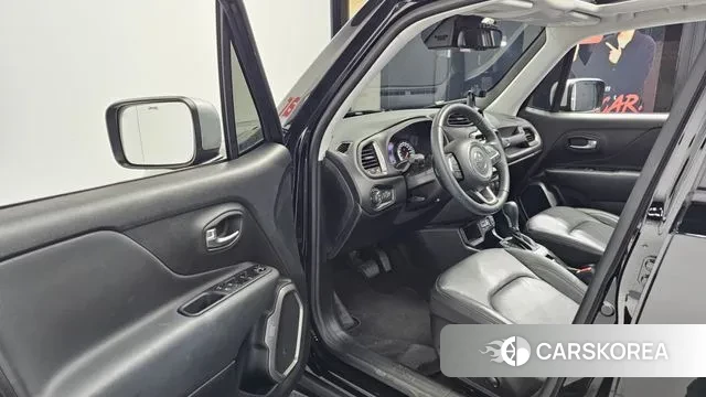 Jeep Renegade id 3354586 из Кореи 20