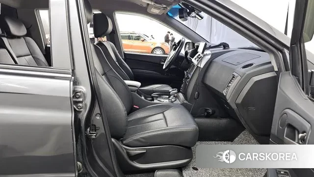 Ssangyong The New Korando Sports id 3599198 из Кореи 20