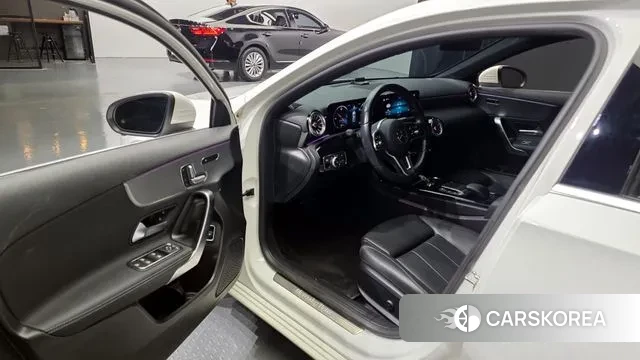 Mercedes-Benz A-Class W177 id 3105646 из Кореи 20