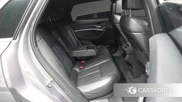 Audi e-Tron id 4619851 из Кореи 39