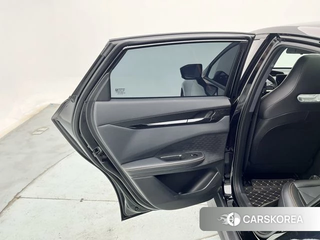 Chang'an UNI-V id 4368363 из Китая 28
