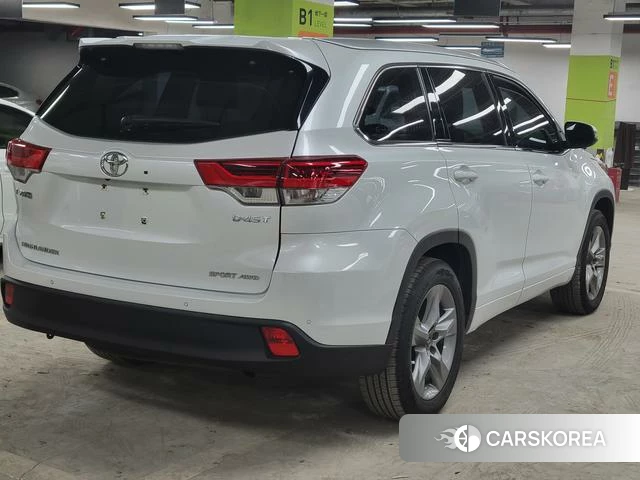 Toyota Highlander id 4365685 из Китая 22