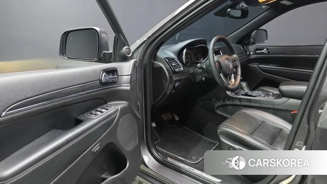 Jeep Grand Cherokee id 3904346 из Кореи 20