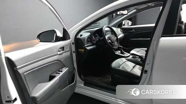 Hyundai Avante AD id 4295089 из Кореи 20